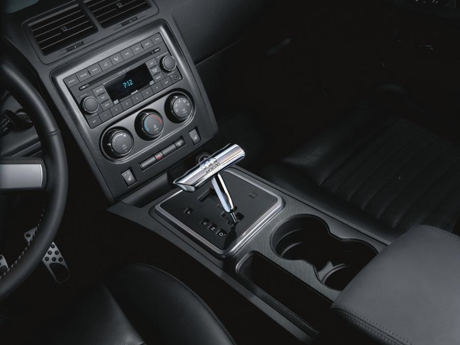  Dodge Challenger Performance Appearance Package 2010 года  (фото 7 из 9)